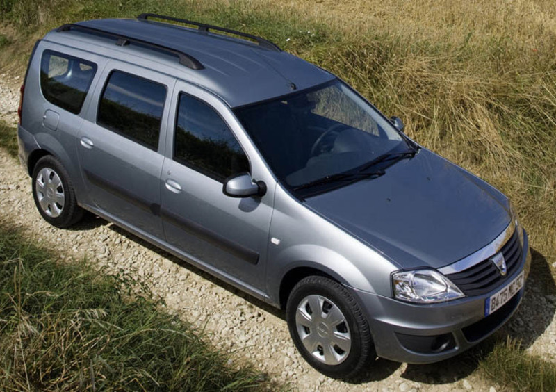 Dacia Logan Station Wagon (2008-13) (13)