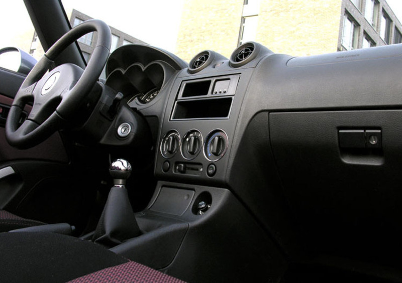 Daihatsu Copen (2003-10) (14)