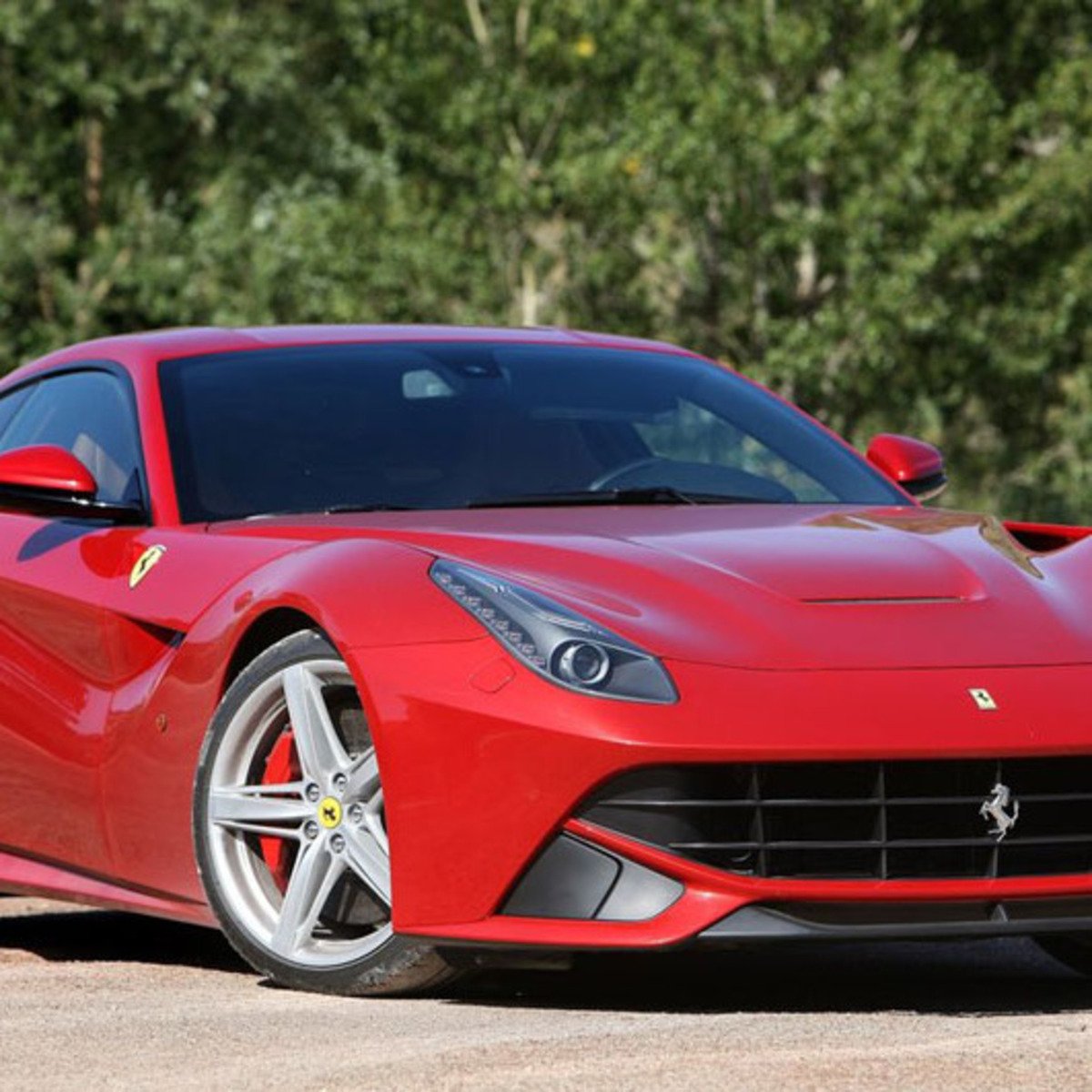 Ferrari F12 Coup&eacute;