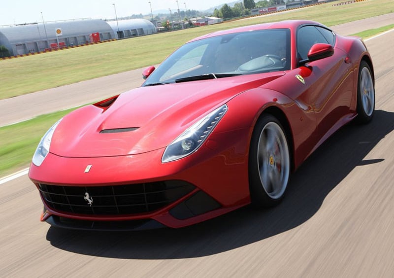 Ferrari F12 Coupé (2012-19) (11)