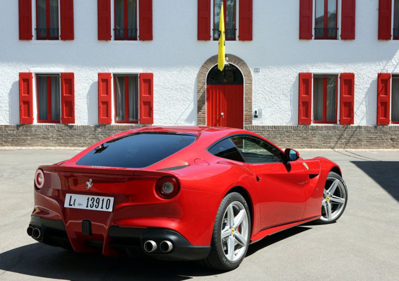 Ferrari F12 Coupé (2012-19) (19)