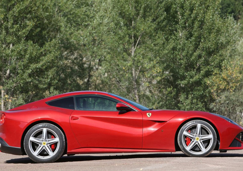 Ferrari F12 Coupé (2012-19) (26)