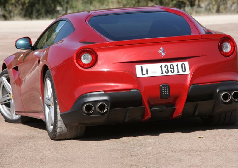 Ferrari F12 Coupé (2012-19) (29)