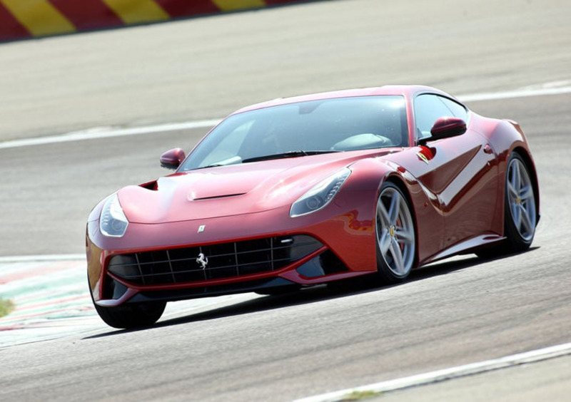 Ferrari F12 Coupé (2012-19) (39)