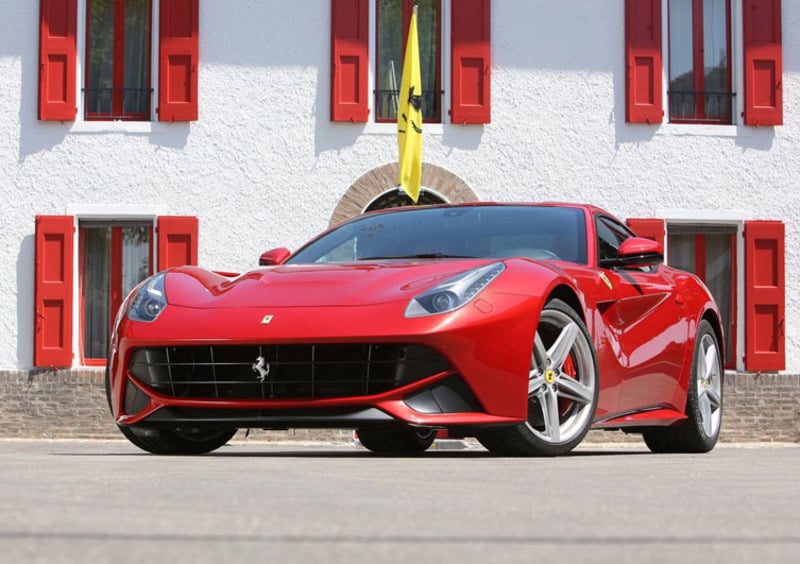 Ferrari F12 Coupé (2012-19) (40)