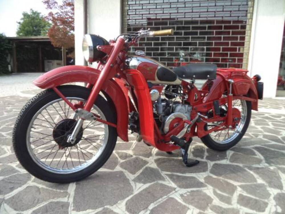 Moto Guzzi AIRONE 250 (2)