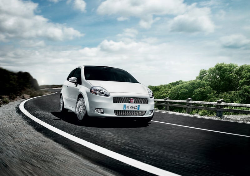 Fiat Grande Punto (2005-12) (2)