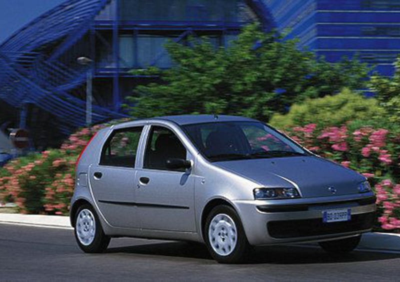 Fiat Punto (1999-03) (4)