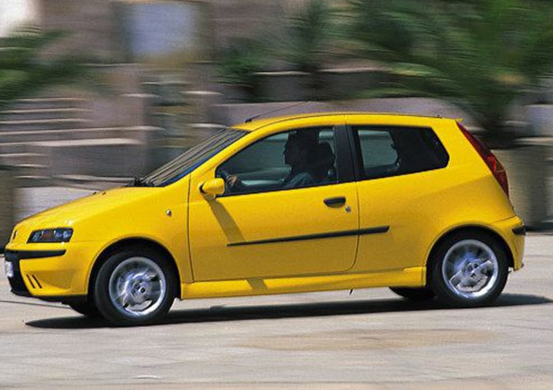 Fiat Punto (1999-03) (9)