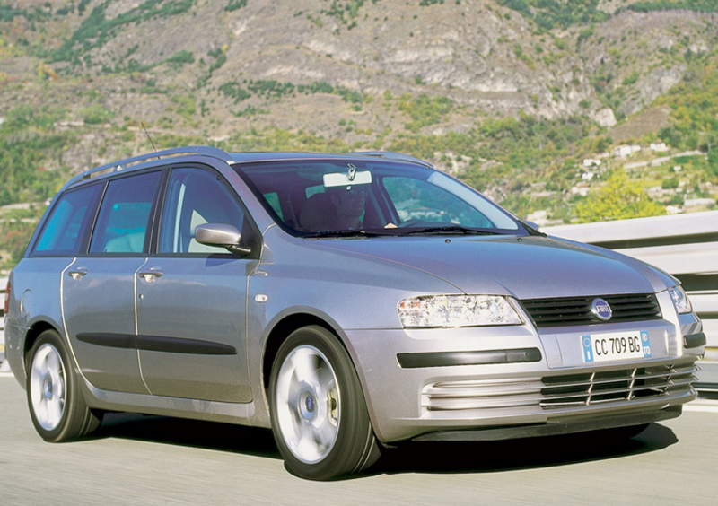 Fiat Stilo Station Wagon (2002-09) (12)