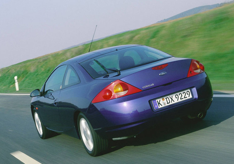 Ford Cougar (1998-00) (9)