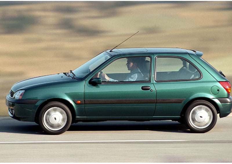 Ford Fiesta (1995-02) (4)