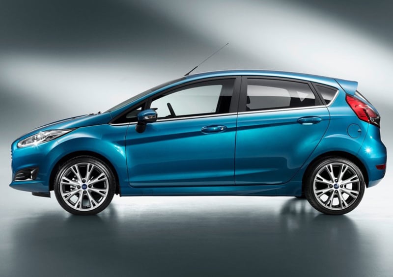 Ford Fiesta (2008-17) (3)