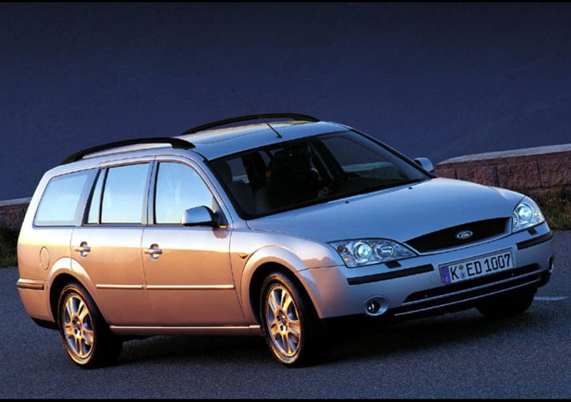 Ford Mondeo Station Wagon (2000-07) (3)