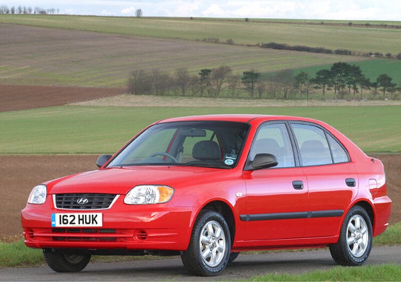 Hyundai Accent (1999-06) (6)