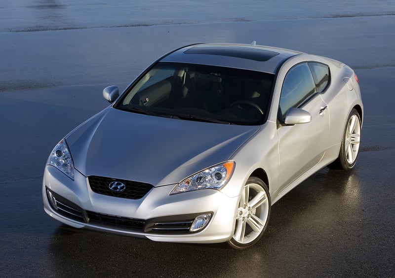 Hyundai Genesis (2010-13) (6)