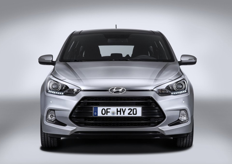 Hyundai i20 Coupé (2015-18) (6)