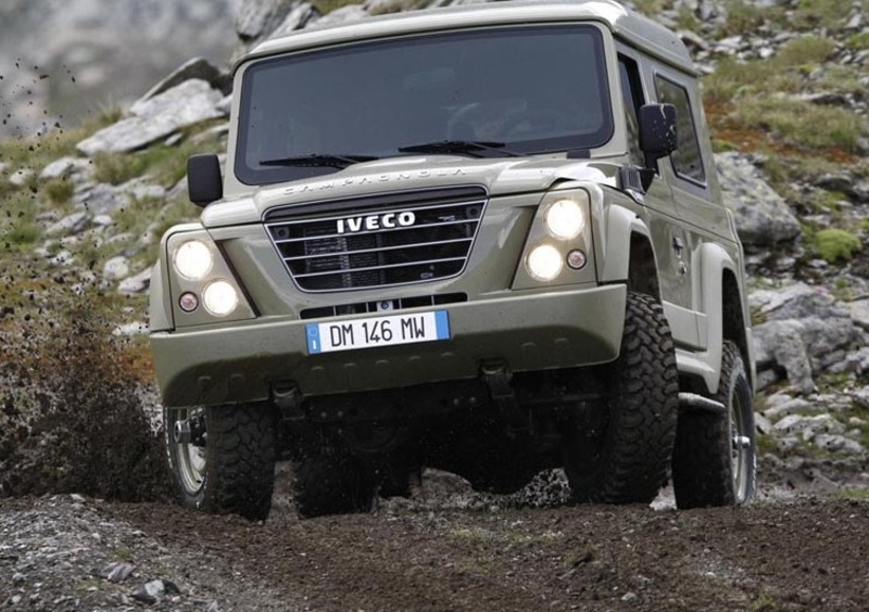 Iveco Campagnola (2008-10) (3)