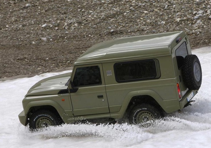 Iveco Campagnola (2008-10) (15)