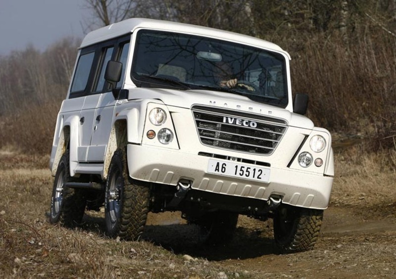 Iveco Massif (2008-11) (2)