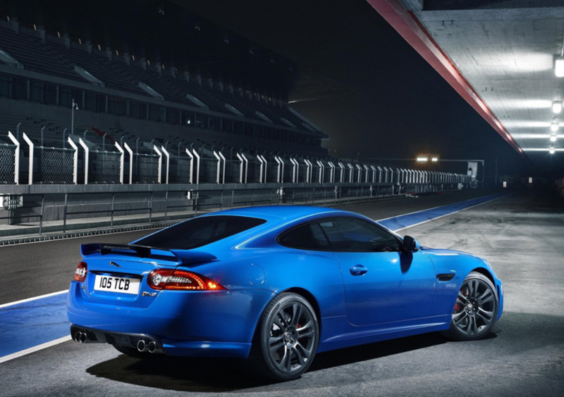 Jaguar XKR-S (2008-15) (9)