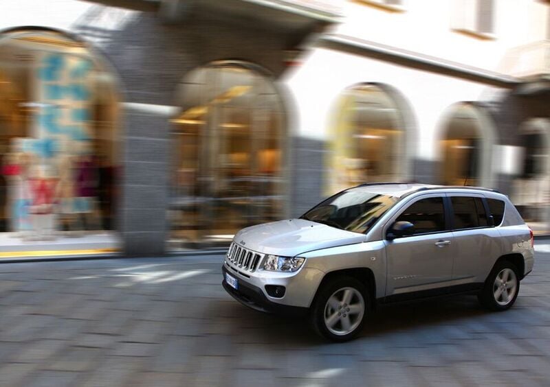 Jeep Compass (2006-15) (6)