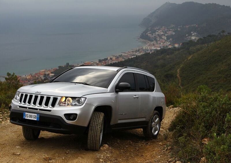 Jeep Compass (2006-15) (9)