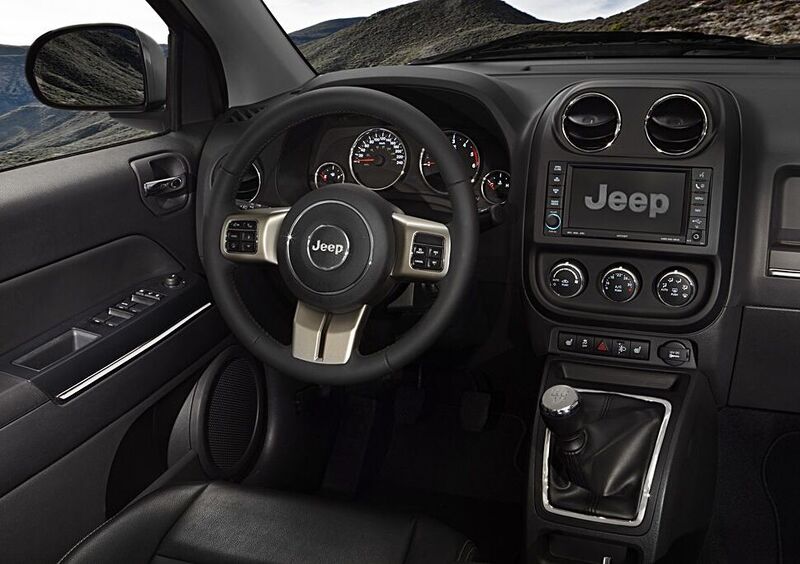 Jeep Compass (2006-15) (14)