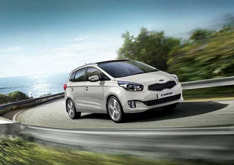 Kia Carens (2013-19) (6)