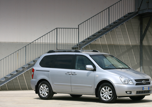Kia Carnival (2006-10)