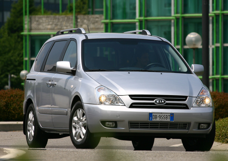 Kia Carnival (2006-10) (24)