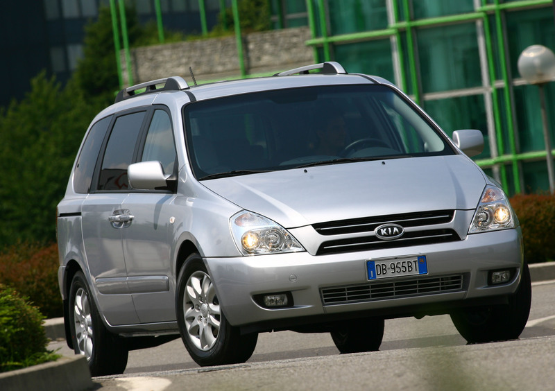 Kia Carnival (2006-10) (25)