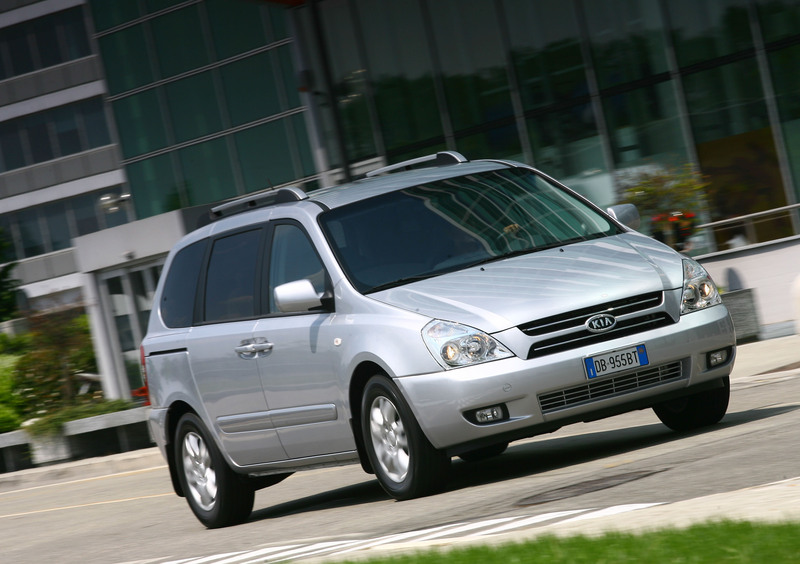 Kia Carnival (2006-10) (27)