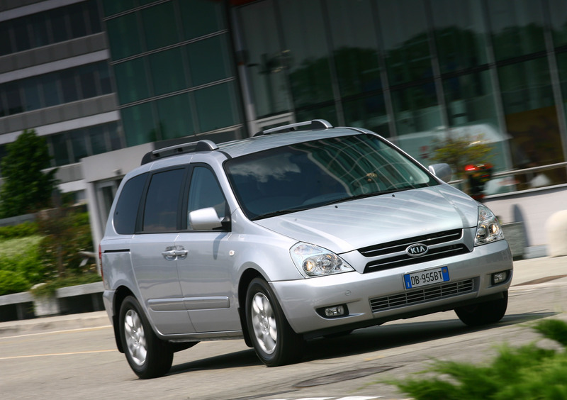Kia Carnival (2006-10) (28)