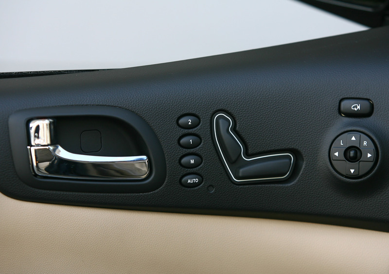 Kia Carnival (2006-10) (35)