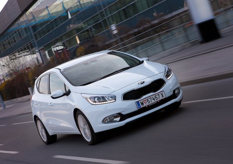 Kia Cee'd (2012-18) (9)