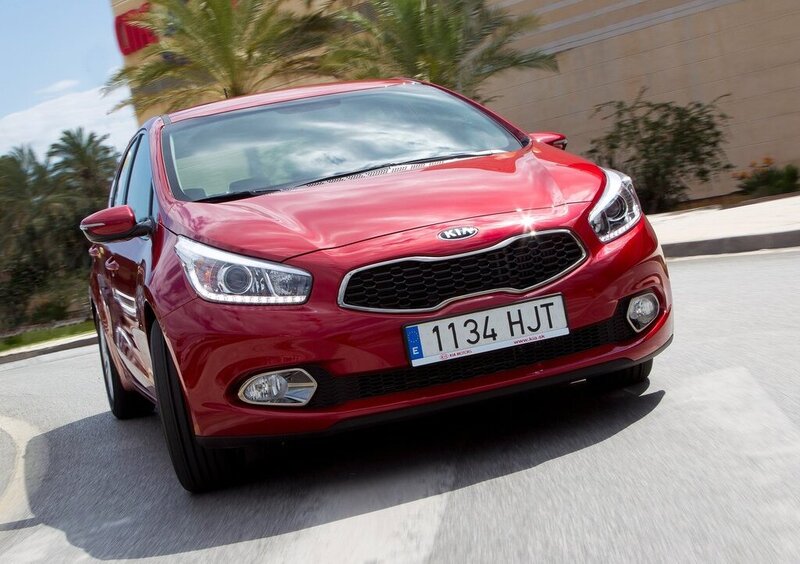 Kia Cee'd (2012-18) (14)