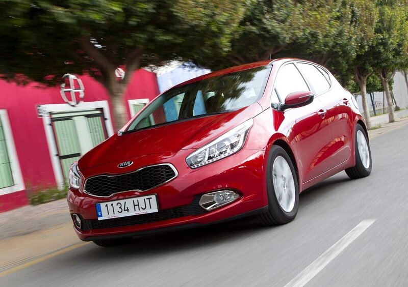 Kia Cee'd (2012-18) (15)