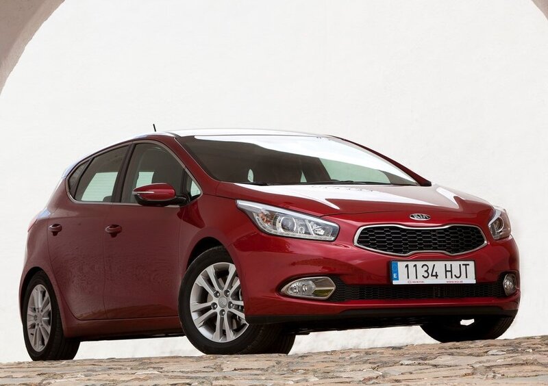 Kia Cee'd (2012-18) (19)