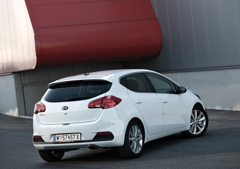 Kia Cee'd (2012-18) (22)