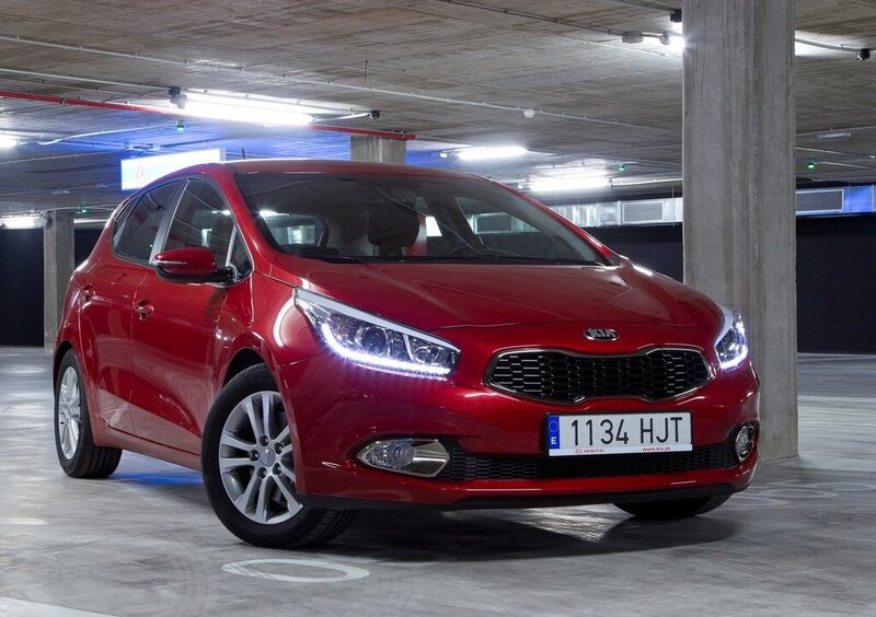 Kia Cee'd (2012-18) (25)