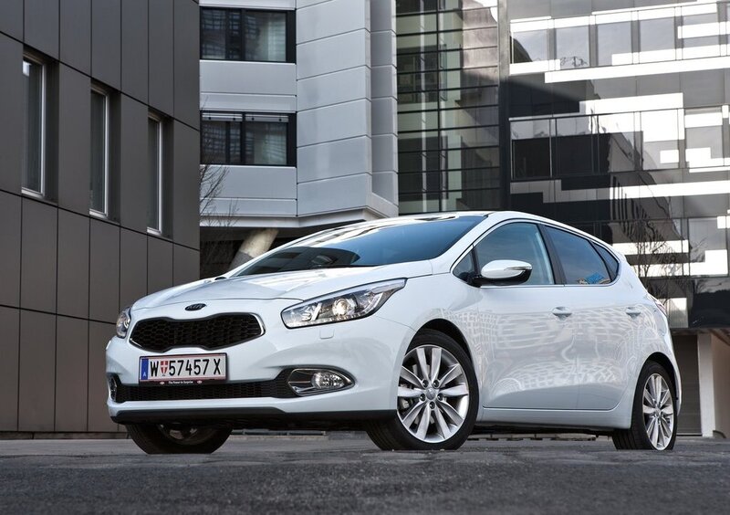 Kia Cee'd (2012-18) (32)