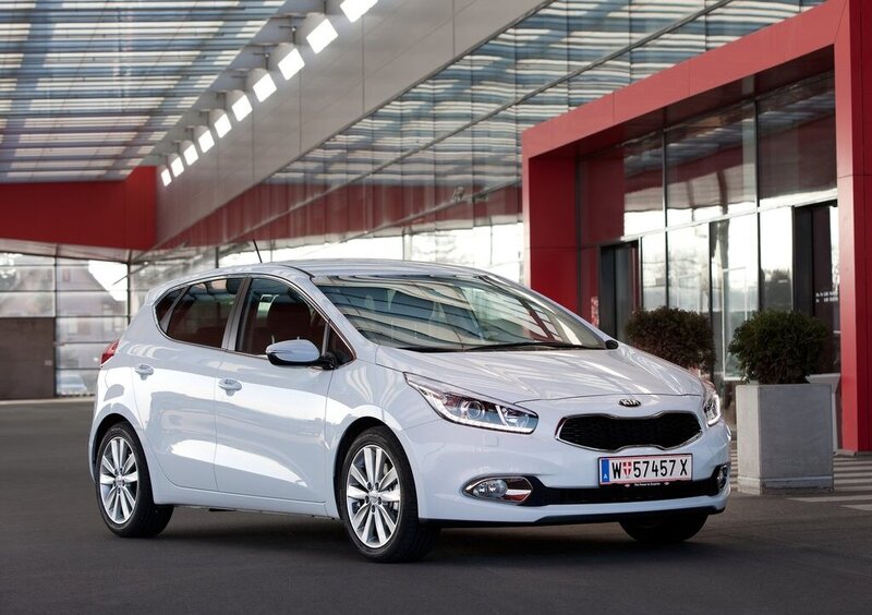 Kia Cee'd (2012-18) (35)