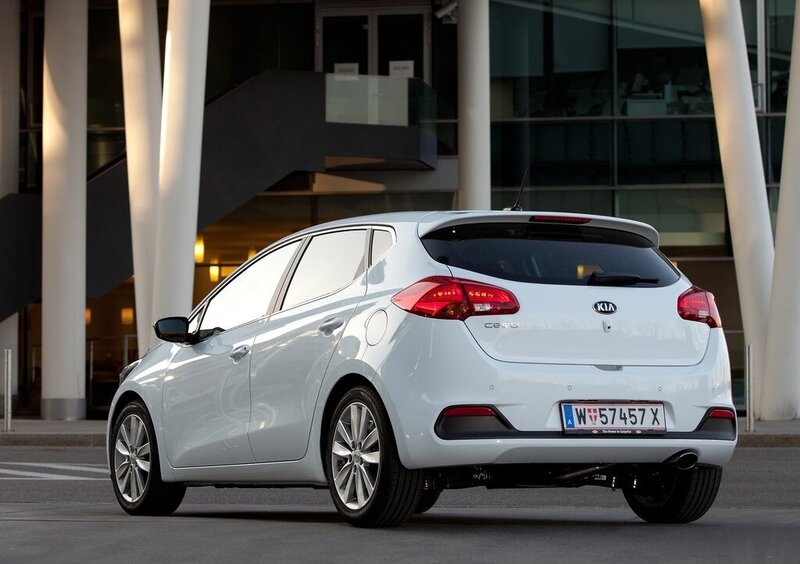 Kia Cee'd (2012-18) (48)