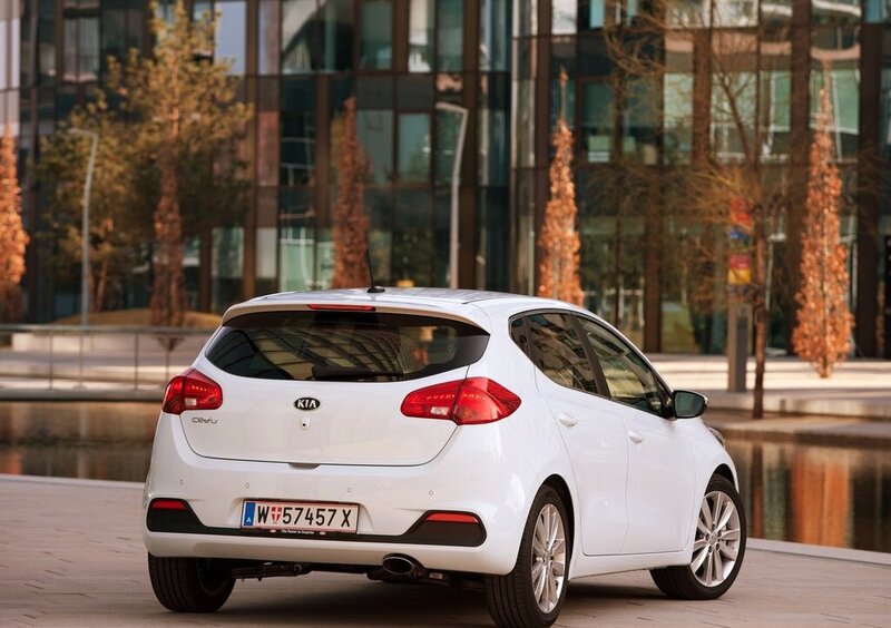 Kia Cee'd (2012-18) (49)