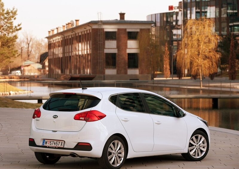 Kia Cee'd (2012-18) (54)