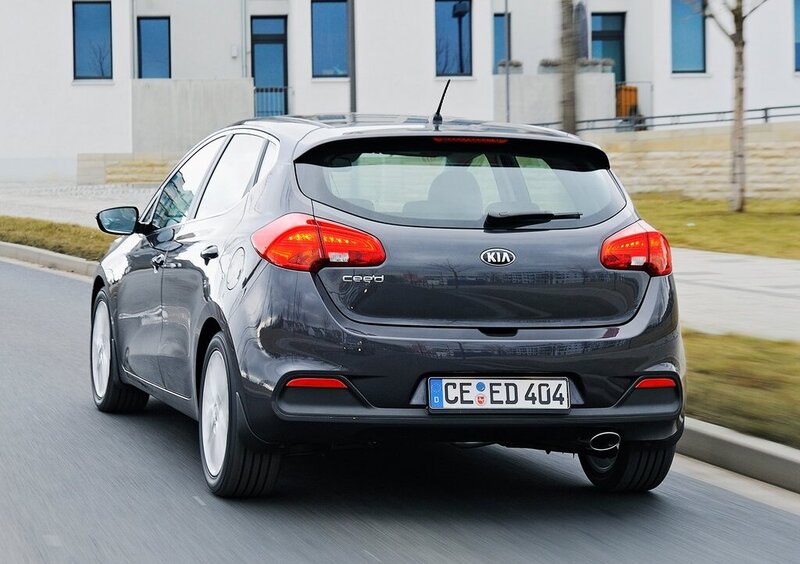 Kia Cee'd (2012-18) (57)