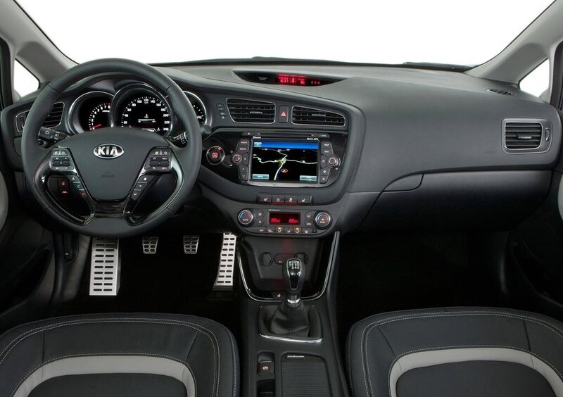 Kia Cee'd (2012-18) (60)