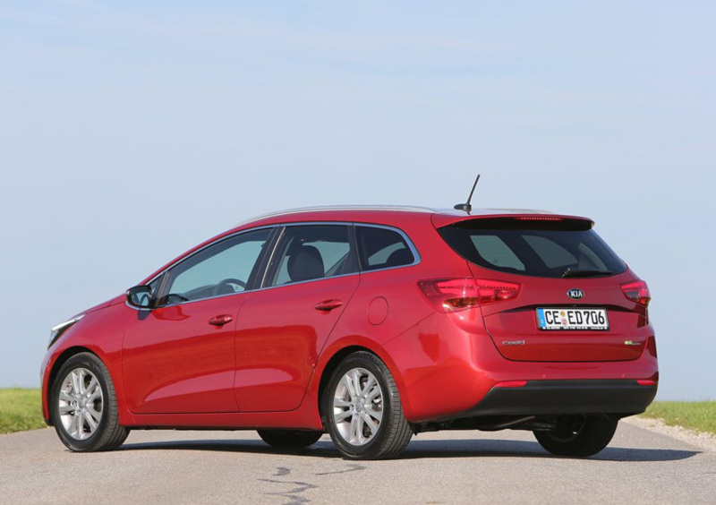 Kia Cee'd Sport Wagon (2012-18) (10)