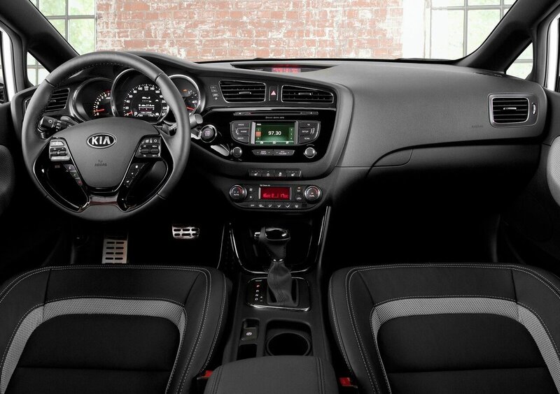 Kia Pro Cee'd (2013-14) (11)